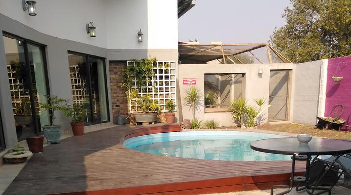 Windpomp Guest House