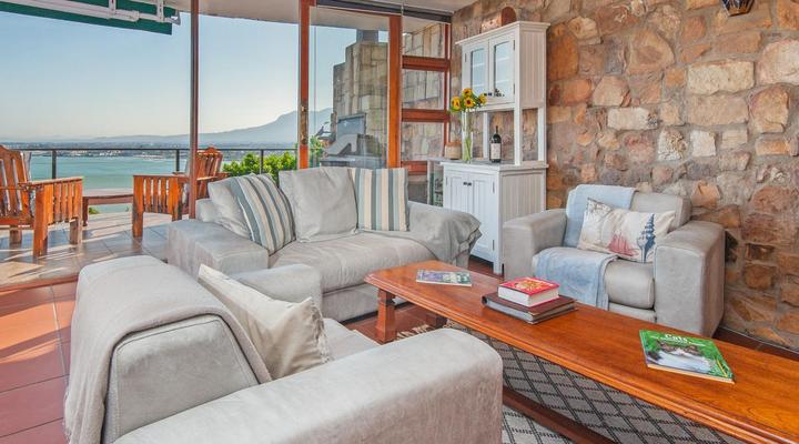 18 on Kloof Guest House 