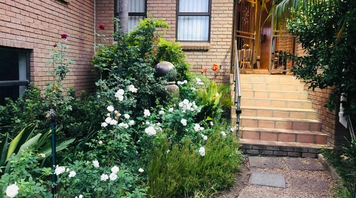 Wellington Country House