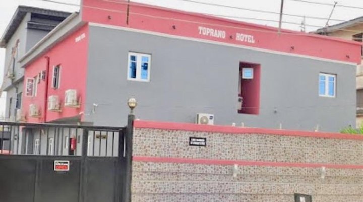 Toprano Hotel
