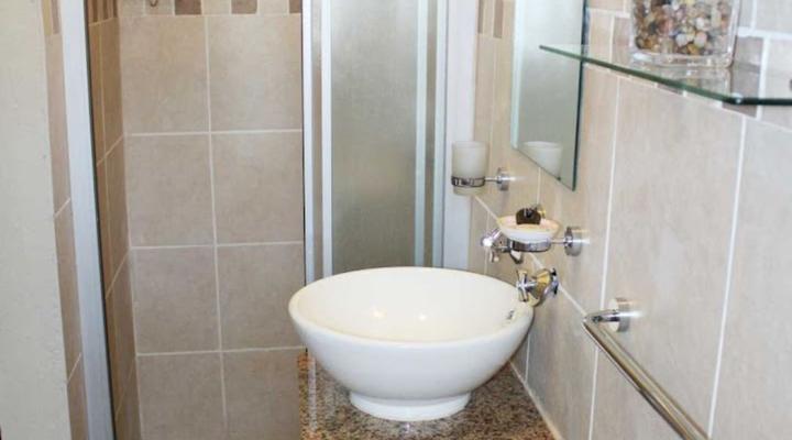 Stockpoort Border Lodge