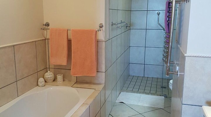 Royal Albatros Deluxe