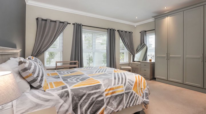 Family Friendly 4 bedroom house in Onrus