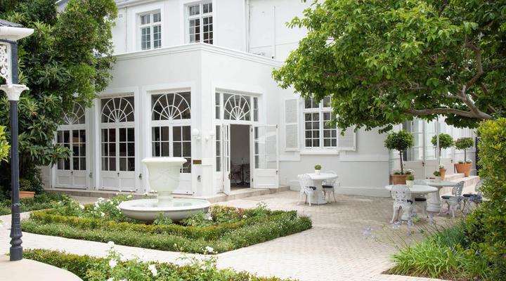 River Manor Boutique Hotel and Spa