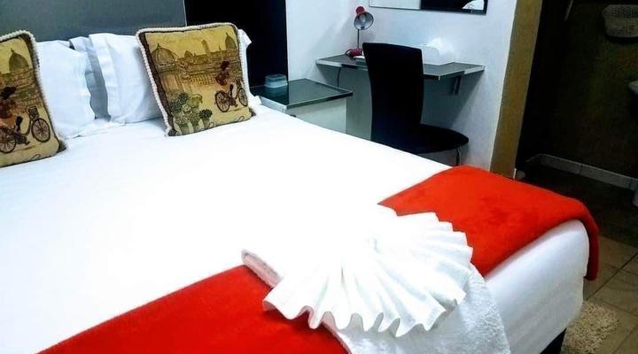 Keeme-Nao Self Catering Apartments