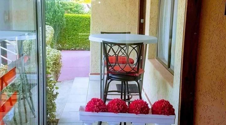 Keeme-Nao Self Catering Apartments