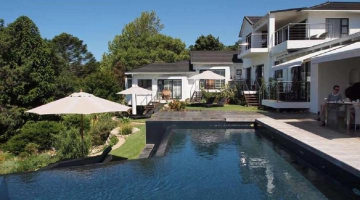 Cambalala Guest House