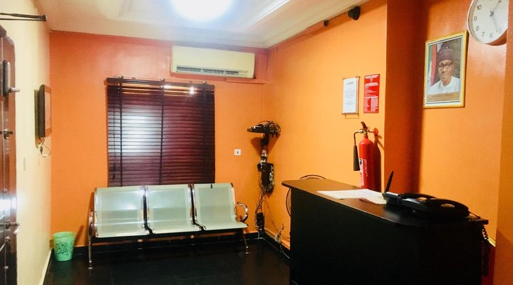 Esporta Hotel Yaba