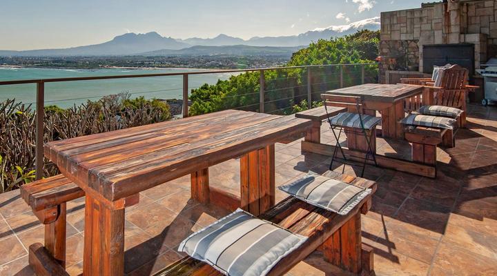 18 on Kloof Guest House 