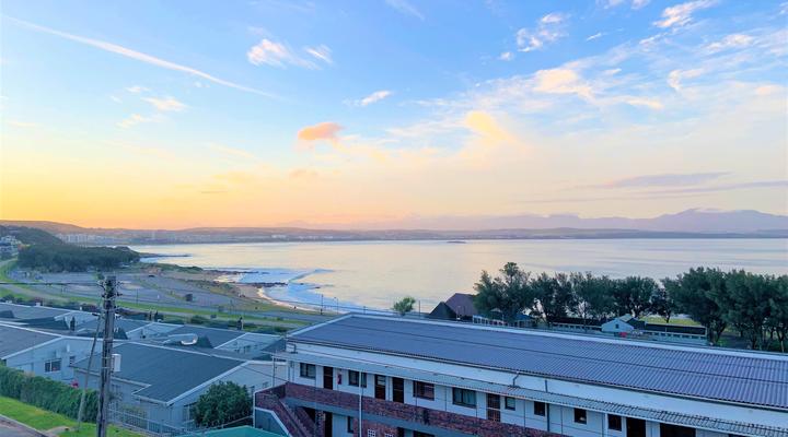 Monte Carlo Self-catering