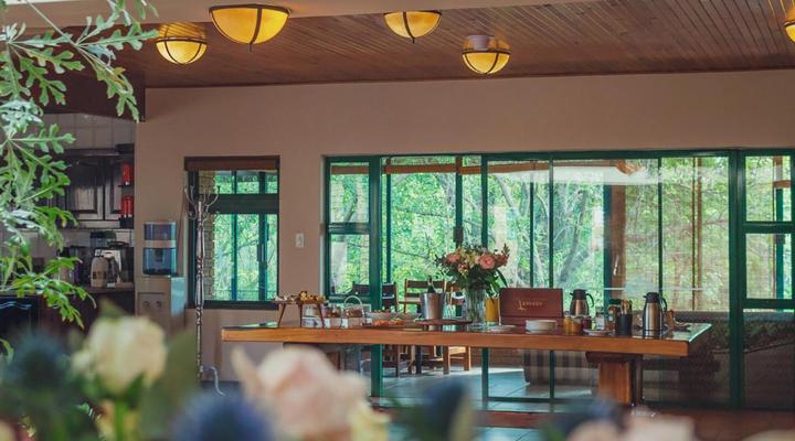 Cussonia Country Home