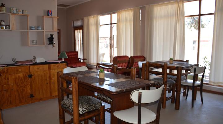 Karoohuis Guesthouse