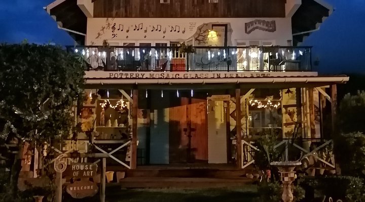 Earth Creations House of Art