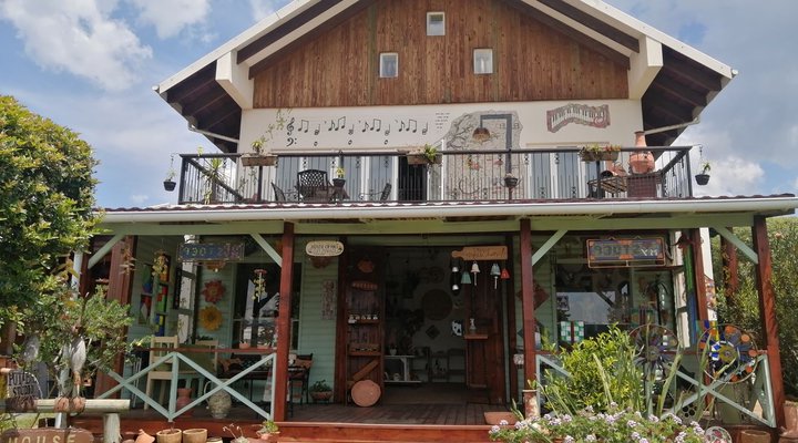 Earth Creations House of Art