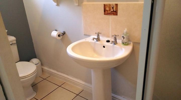 Antique Silk Self-Catering