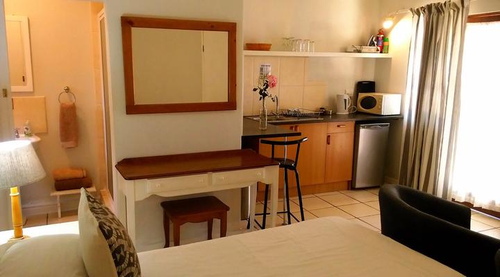 Antique Silk Self-Catering