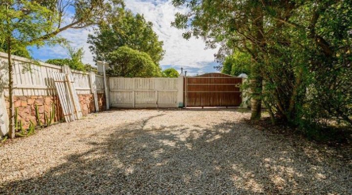 Nottingham Country House