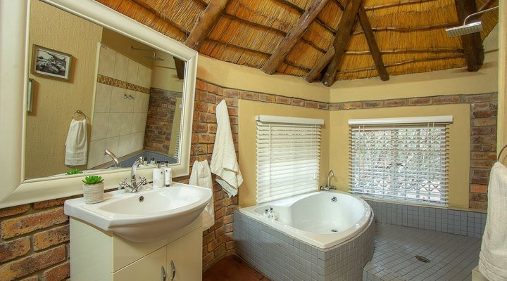 Imbube Safari Lodge