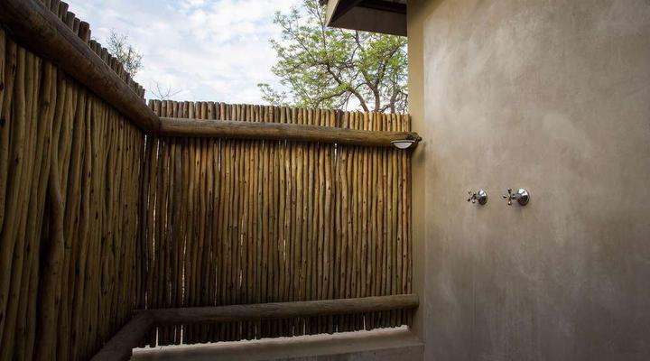 IsiLimela Game Lodge