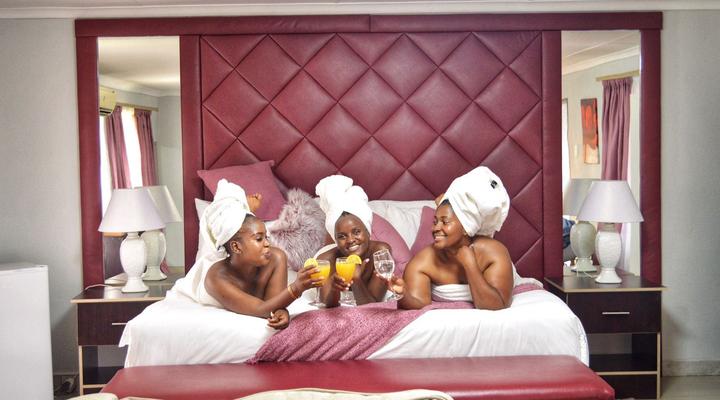 Rufaro Luxury Lodge and Wedding Venue