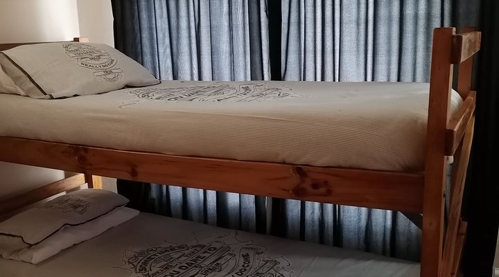 Emitem Guest House