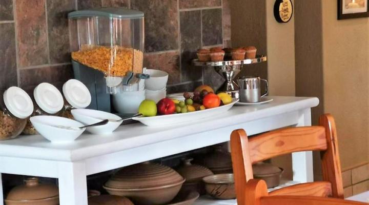 Klyne Jiweel Guesthouse