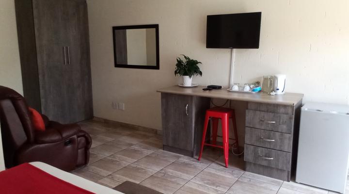 Carnival View Guest House 