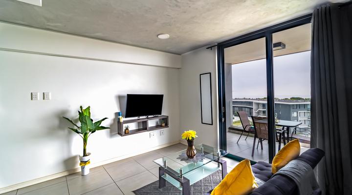 Exclusive Coral Point Apartment with sea view