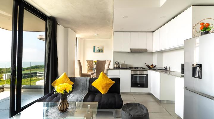 Exclusive Coral Point Apartment with sea view