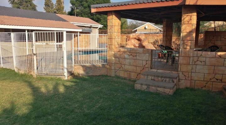 Midway Overnight Rooms