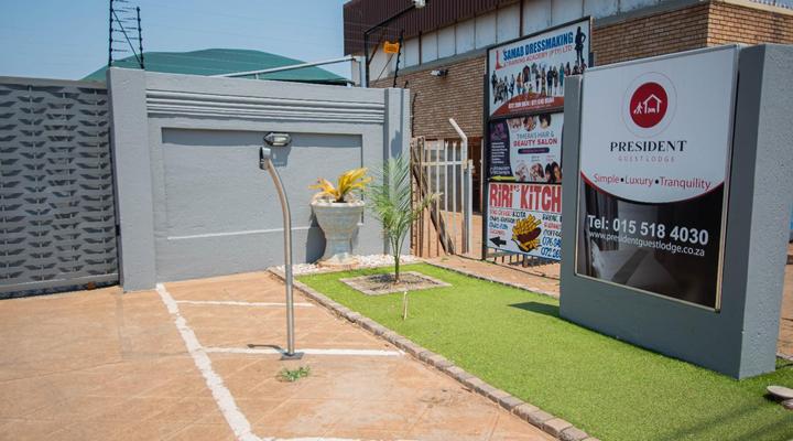 President Guest Lodge