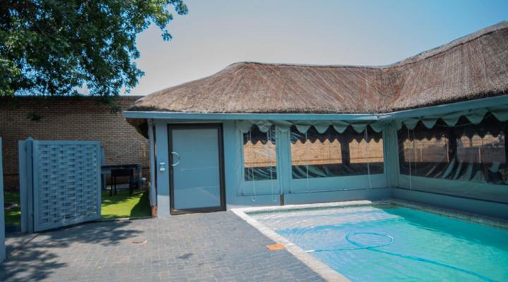 President Guest Lodge