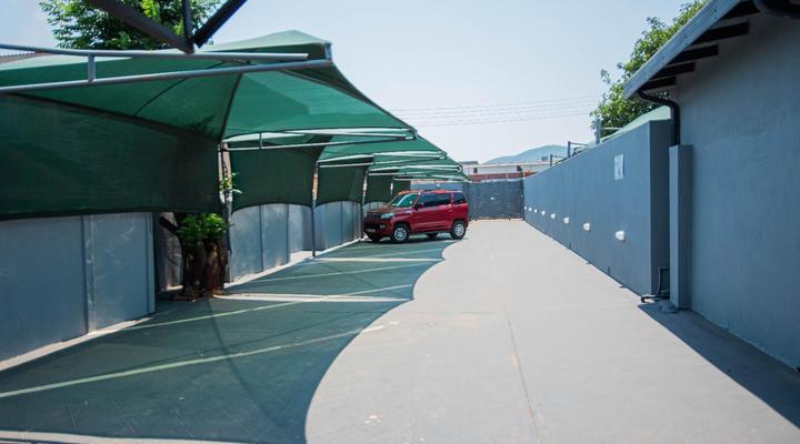 President Guest Lodge