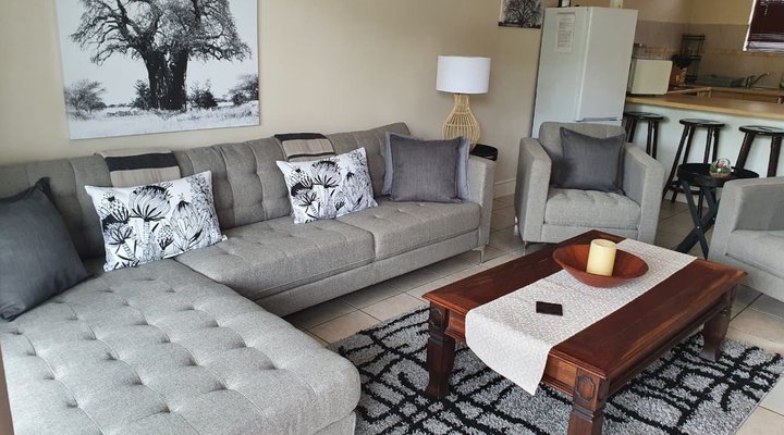 Hilton Court Apartment 12