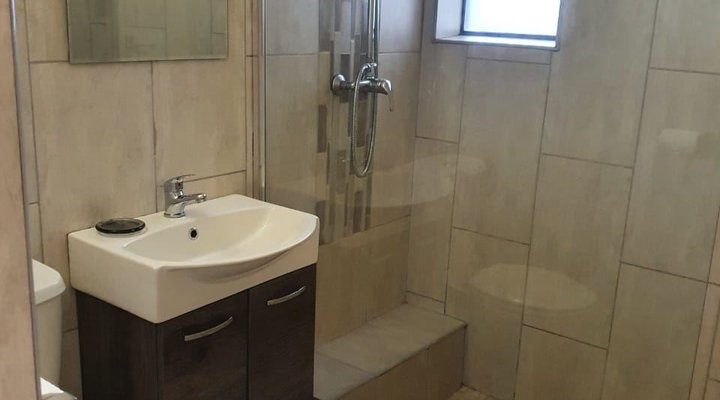 Hilton Court Apartment 12