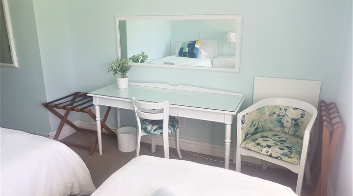 21 Keurboom River Lodge