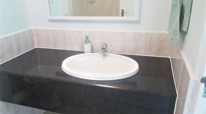 21 Keurboom River Lodge