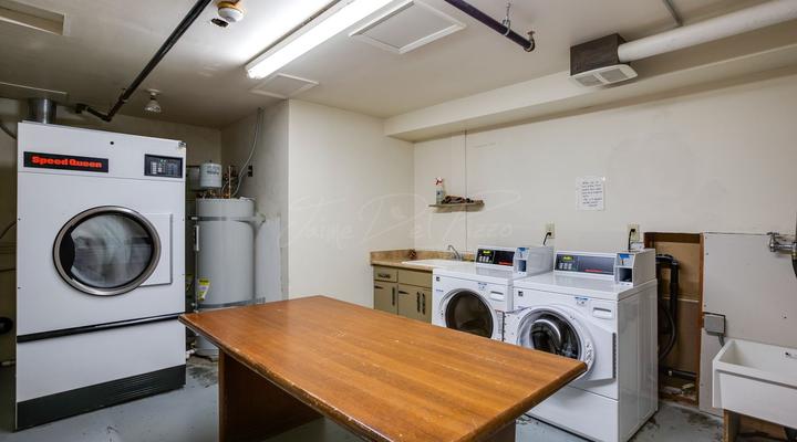 #18 Snowline Lodge Condo