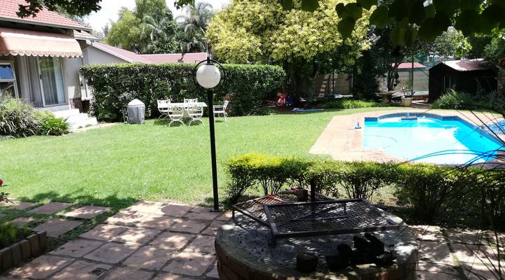 Roosboompies Guest Unit