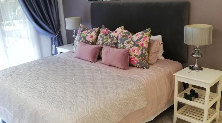 Roosboompies Guest Unit