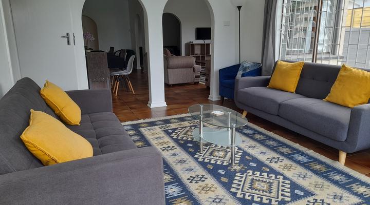 Beach Villa with Pool - walk to the beach