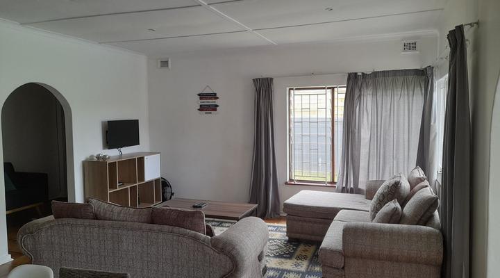 Beach Villa with Pool - walk to the beach