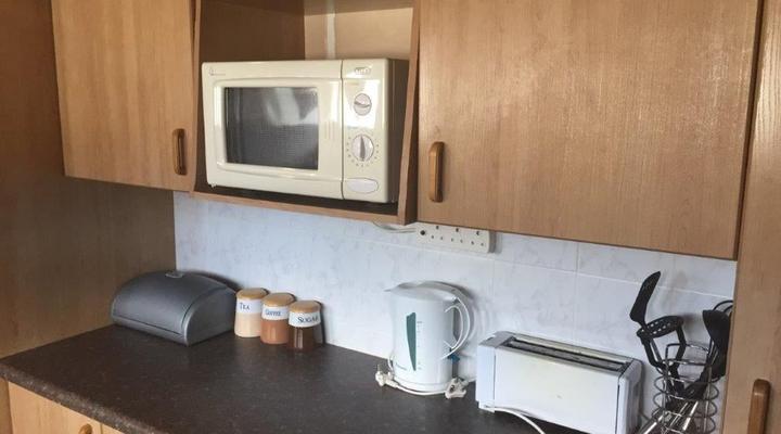 Big Cob Self-Catering Chalets 