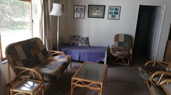 Big Cob Self-Catering Chalets 