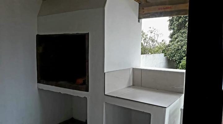 Big Cob Self-Catering Chalets 