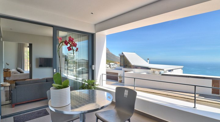 CAMPS BAY BREATH OF LIFE Protea Apartment