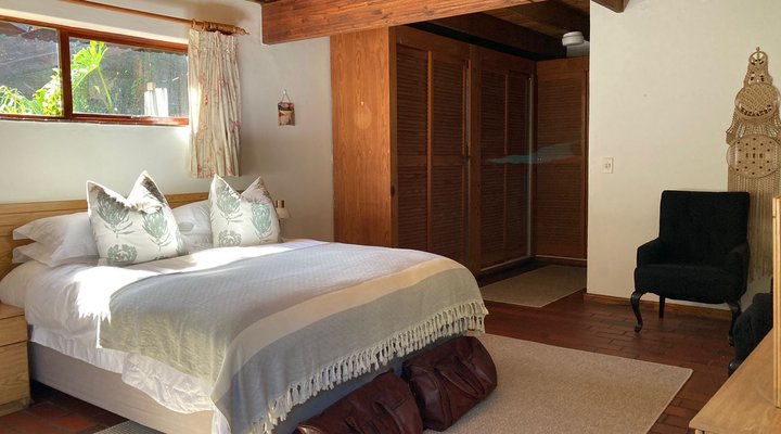 Natures Valley Guest House