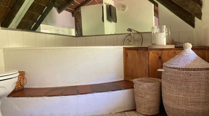 Natures Valley Guest House