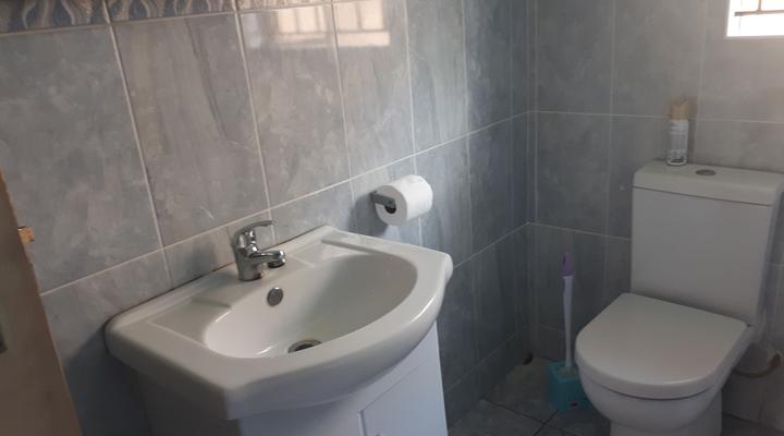 C - Land Guest house Meyerton