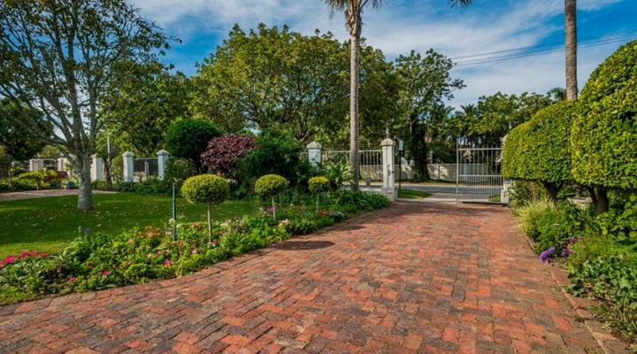 Millbury Guest House